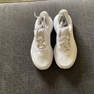 NWT Brand New Under Armour Women's White Sneakers Size 6